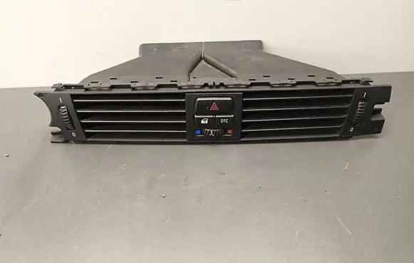 BMW 3 E90 E91 Dash center air vent grill 9151173 3222W 14482110