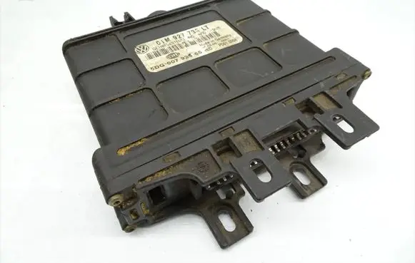 Volkswagen Golf IV Gearbox control unit/module 01M927733LT 5DG007923-65