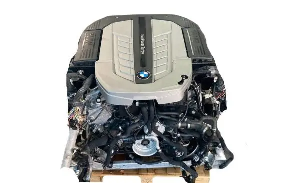 BMW 7 F01 F02 F03 F04 Engine block N74B60A