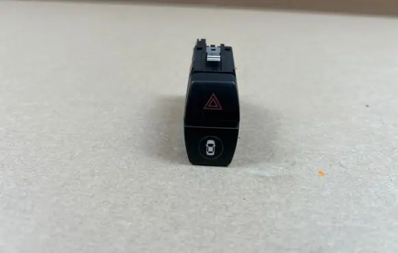 BMW X5 F15 Hazard light switch 9354186