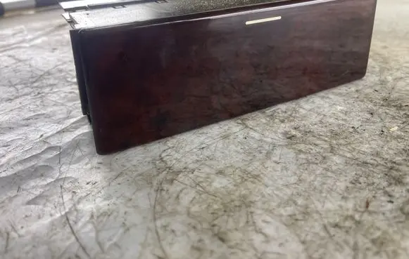 Mercedes-Benz E W210 Glove box central console 2106830091