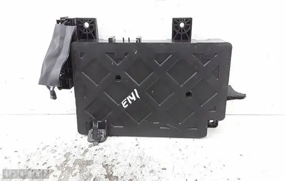 Mitsubishi Outlander Fuse module 8637A885