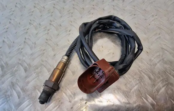 Audi A8 S8 D3 4E Lambda probe sensor 07C906262AD