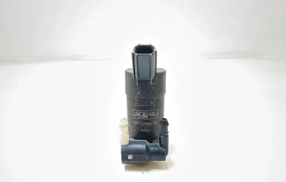 Ford Focus Windscreen/windshield washer pump 1S7117K624FE T655C