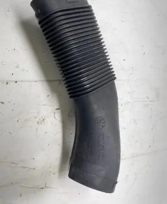 BMW X5 E70 Air intake duct part 7812058 090090847 17964510