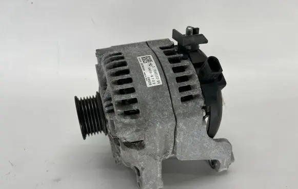 BMW 4 F36 Gran coupe Generator/alternator 7640132