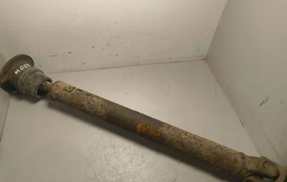 Suzuki Jimny Rear driveshaft/prop shaft 