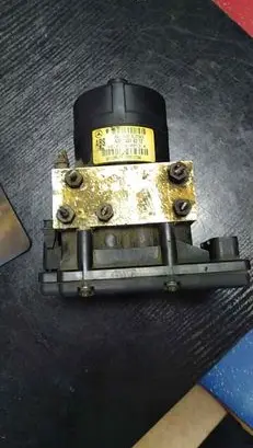 Mercedes-Benz S W220 ABS Pump 0024319212
