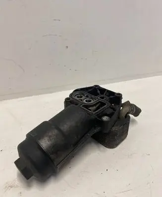 Opel Zafira A Oil filter cover 90571672
