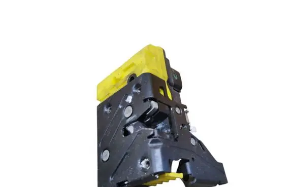 Volvo XC90 Front door lock 30699747