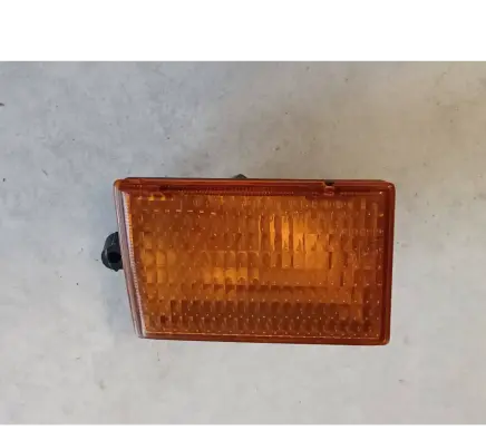 Toyota Avalon XX10 Front indicator light 14-130