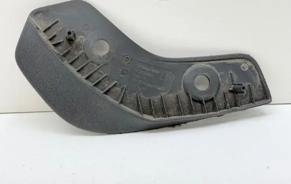 Volvo V60 Side skirt front trim 31353520