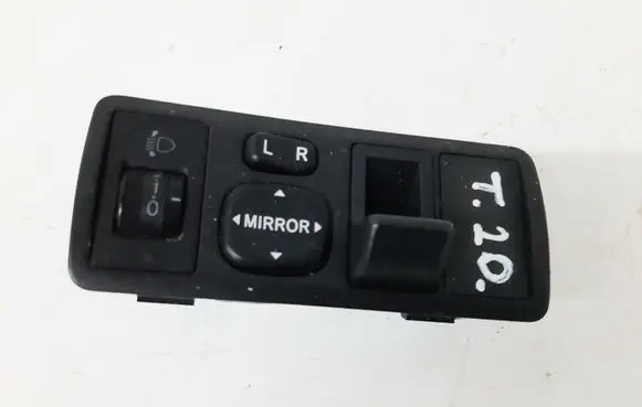 Toyota Corolla Verso E121 Wing mirror switch