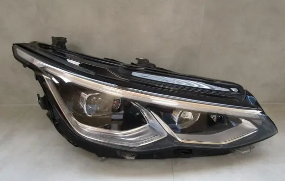 Volkswagen Golf VIII Headlight/headlamp 5H1941036F 9000VF200T3Z 90180993