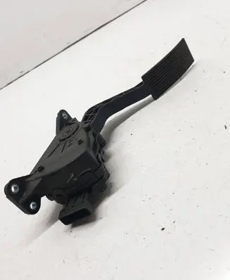 Nissan Pathfinder R51 Accelerator throttle pedal 18002EB400 6PV93390102
