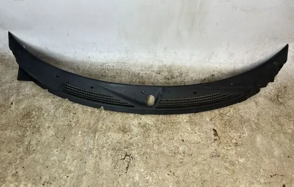 Ford Probe Wiper trim KA7850791 KK7850791