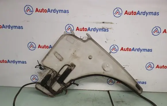 BMW 1 E81 E87 Windshield washer fluid reservoir/tank 7124231 7238669 61667238669