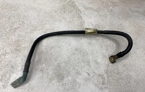 Volkswagen Golf V Wires (starter motor) 