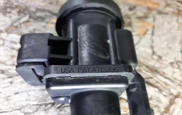 Mercedes-Benz ML W163 Turbo solenoid valve 0005450427 4715396