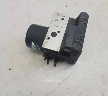 Hyundai Santa Fe ABS Pump 116AAN2J173