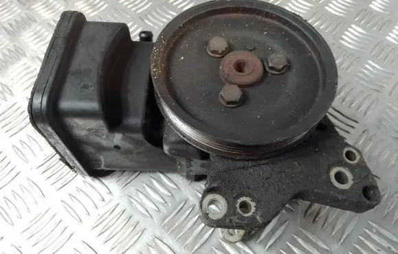 Land Rover Range Rover L322 Power steering pump 7691032112