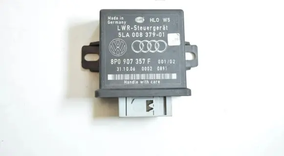 Audi Q7 4L Light module LCM 8P0907357F
