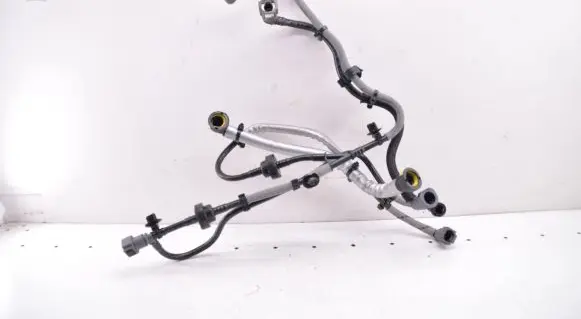 Dacia Sandero III Fuel main line pipe 118260523R