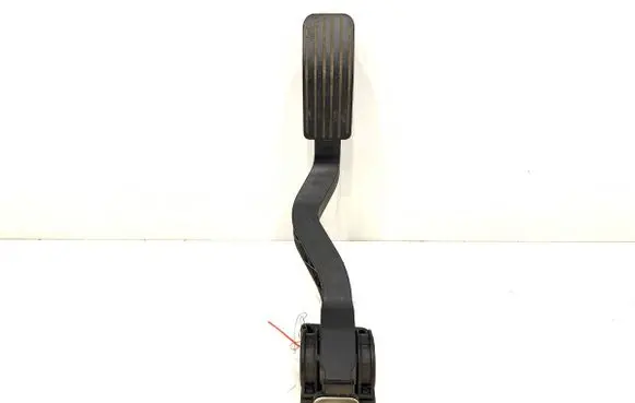 Peugeot 307 Accelerator throttle pedal 9646702180