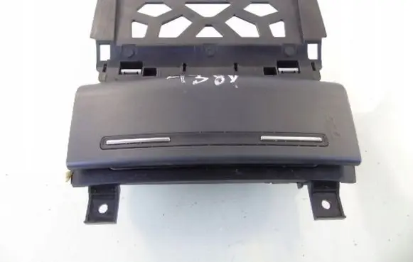 Ashtray (front)