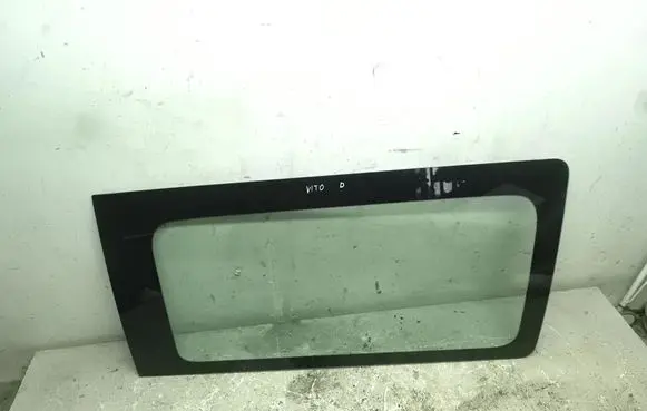 Mercedes-Benz Vito Viano W639 Rear side window 
