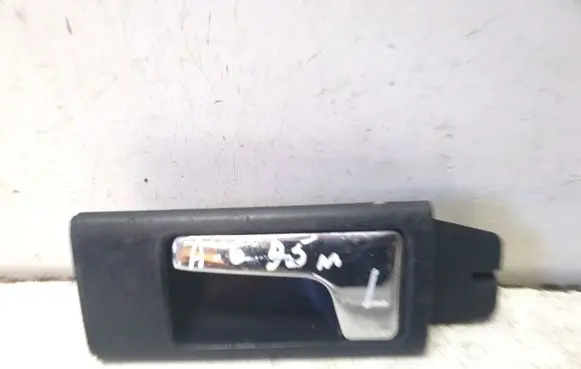 Audi A6 S6 C4 4A Front door interior handle 4A0837019B