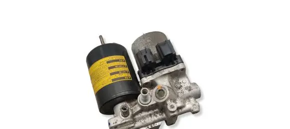 Toyota Prius (XW30) Master brake cylinder 4707047050