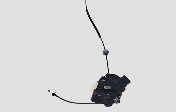 Ford Focus Front door lock 7M5AR21812AA A048069