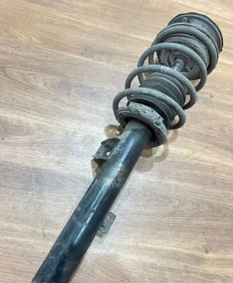 BMW 3 E92 E93 Front shock absorber with coil spring 6796160