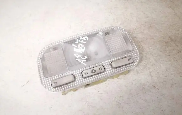Peugeot 5008 Front seat light