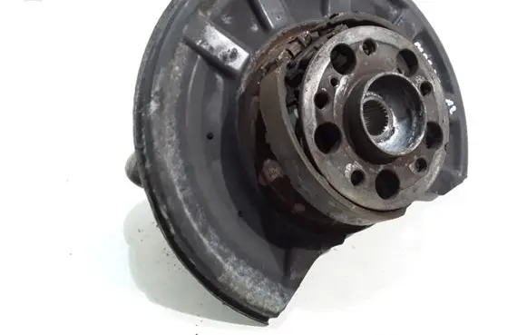 Mercedes-Benz E W212 Rear wheel hub