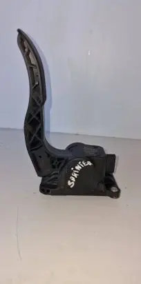 Mercedes-Benz Sprinter W906 Accelerator throttle pedal A9063000404