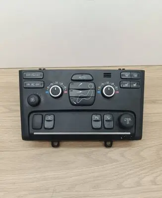 Volvo XC90 Climate control unit 30782329 SN2034807 M6135100019