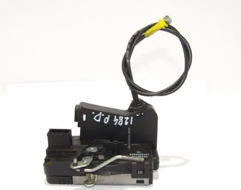 Renault Trafic II (X83) Front door lock 8200008261