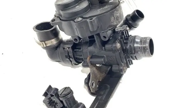 Alfa Romeo Stelvio Oil filter mounting bracket 500490780