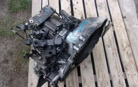 KIA Magentis Manual 7 speed gearbox S805JC