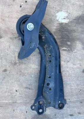 Lexus UX Rear suspension control arm 