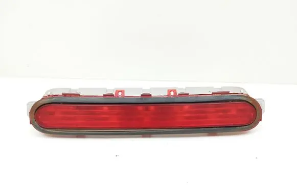 Toyota Corolla Verso AR10 Third/center stoplight