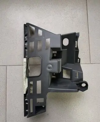 Skoda Fabia Mk2 (5J) Front bumper mounting bracket 5J0807055
