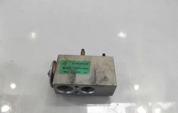 Fiat Stilo Air conditioning (A/C) expansion valve A31001000