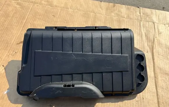 Mercedes-Benz B W246 W242 Battery box tray cover/lid A246541005