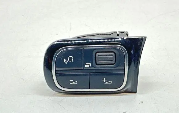 Citroen C3 Steering wheel buttons/switches 9812314777