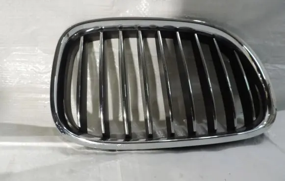 BMW 7 F01 F02 F03 F04 Front bumper upper radiator grill 51137295298