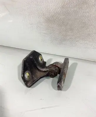 Mercedes-Benz Vaneo W414 Front door upper hinge