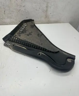 BMW 5 F10 F11 Wiper trim 7216977 74850810